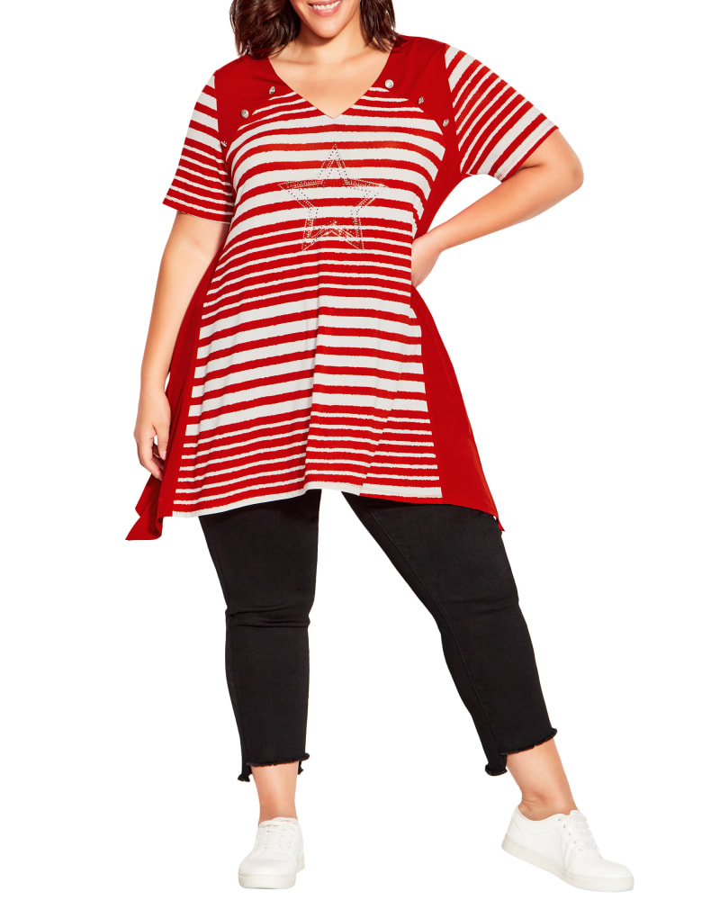 Plus size model wearing Karina Tunic by avenue | Dia&Co | dia_product_style_image_id:202668